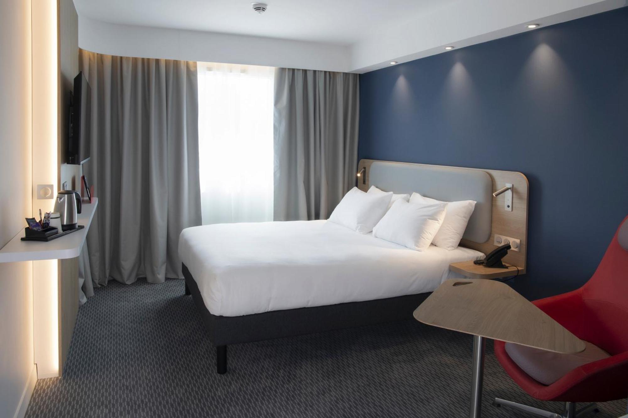 Holiday Inn Express Caen Epron By Ihg Eksteriør billede