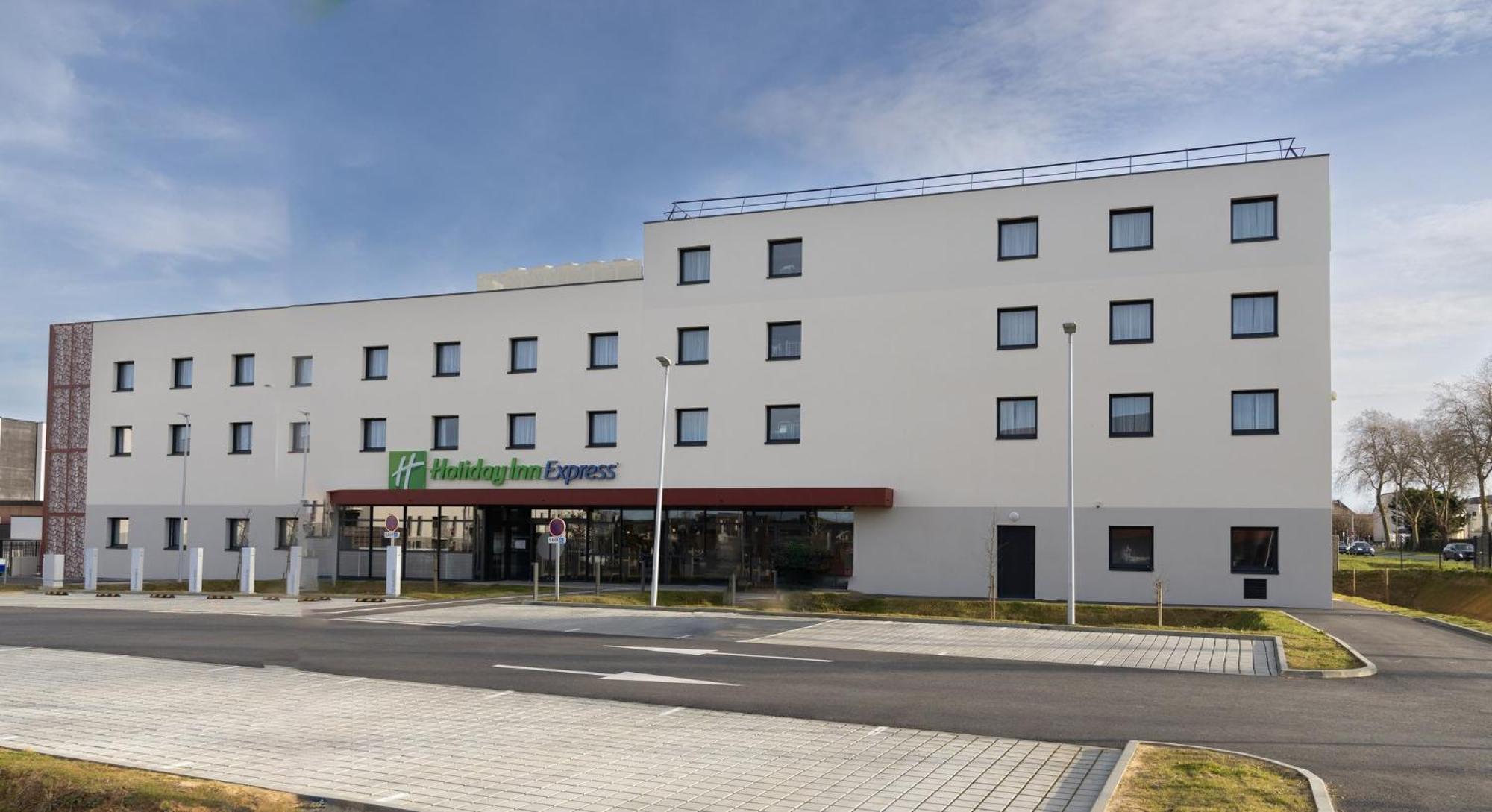 Holiday Inn Express Caen Epron By Ihg Eksteriør billede